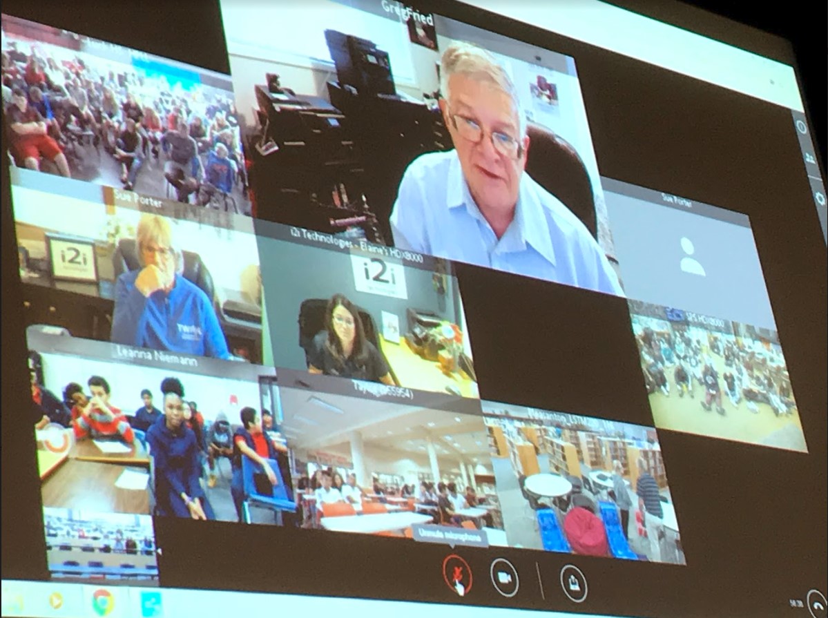 videoconference attendees on one screen